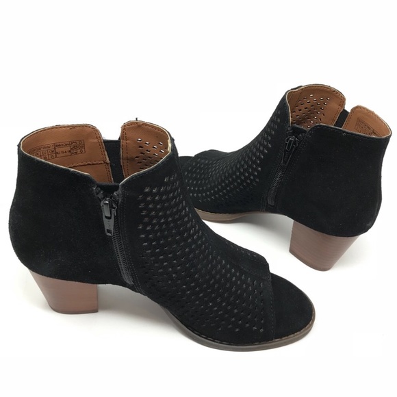Vionic Suede Boots w/Good Arch Support - Picture 5 of 8